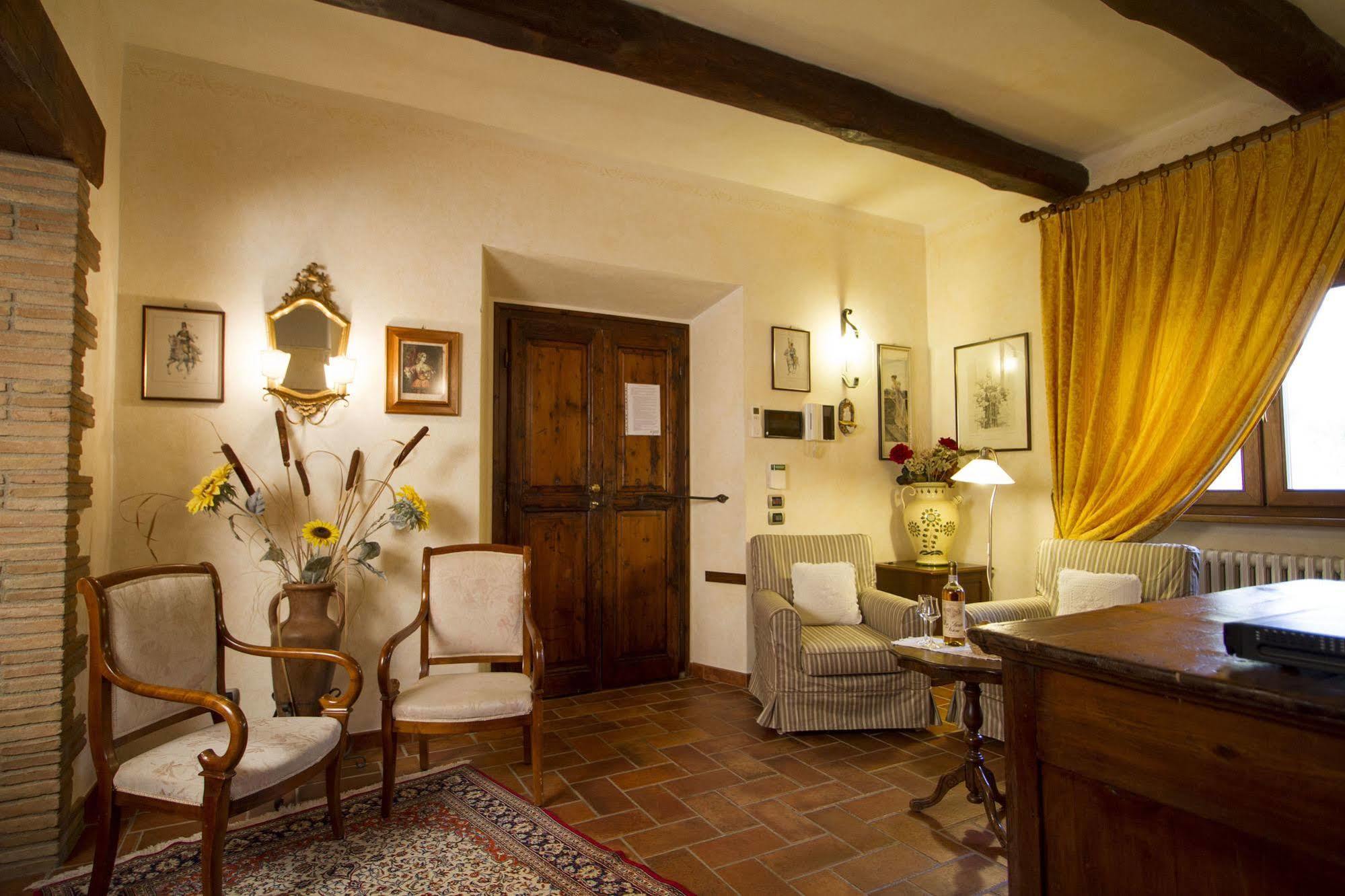 Rocca Di Pierle, Agriturismo Di Charme - Cortona Mercatale  Luaran gambar