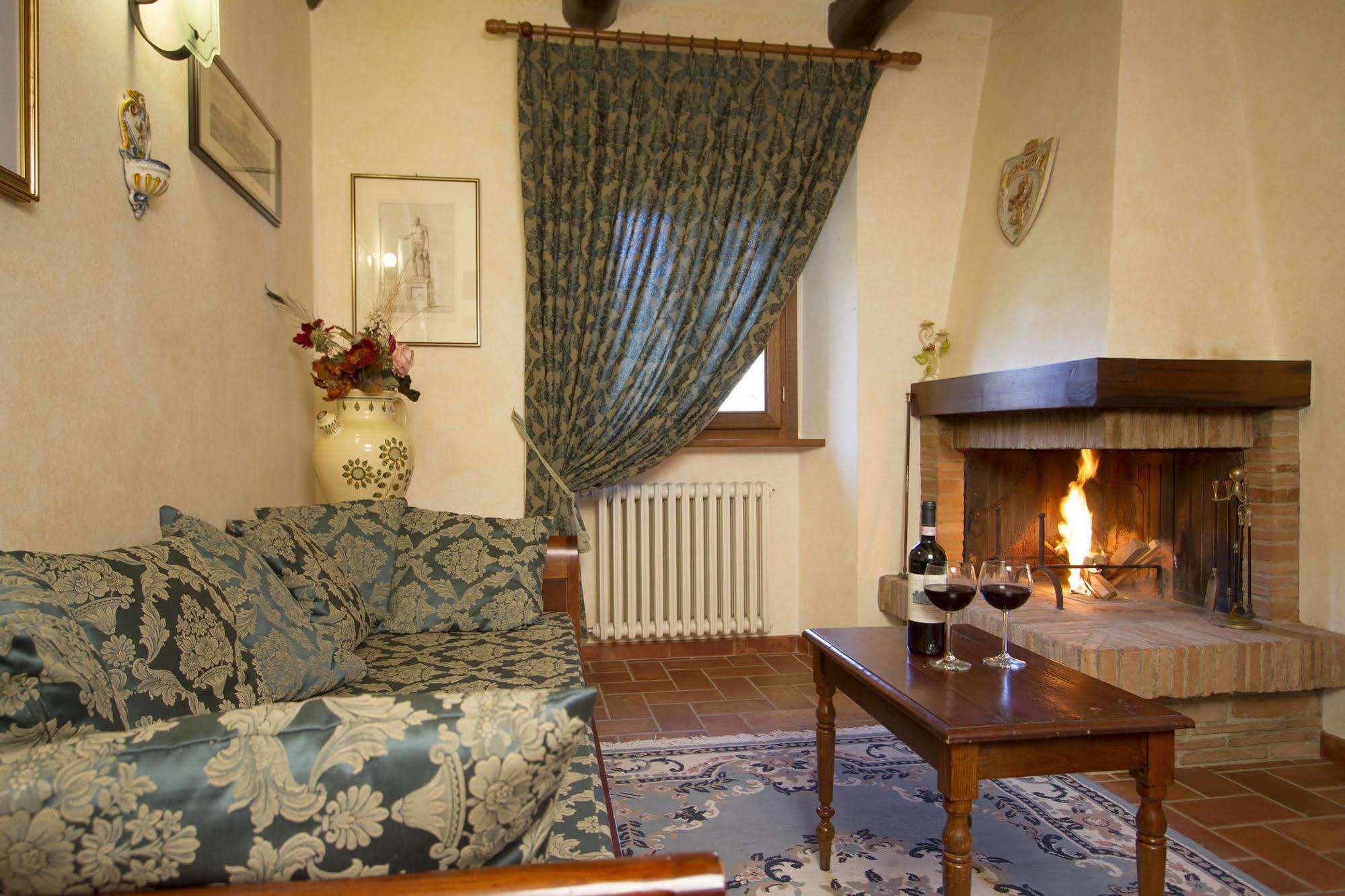 Rocca Di Pierle, Agriturismo Di Charme - Cortona Mercatale  Luaran gambar