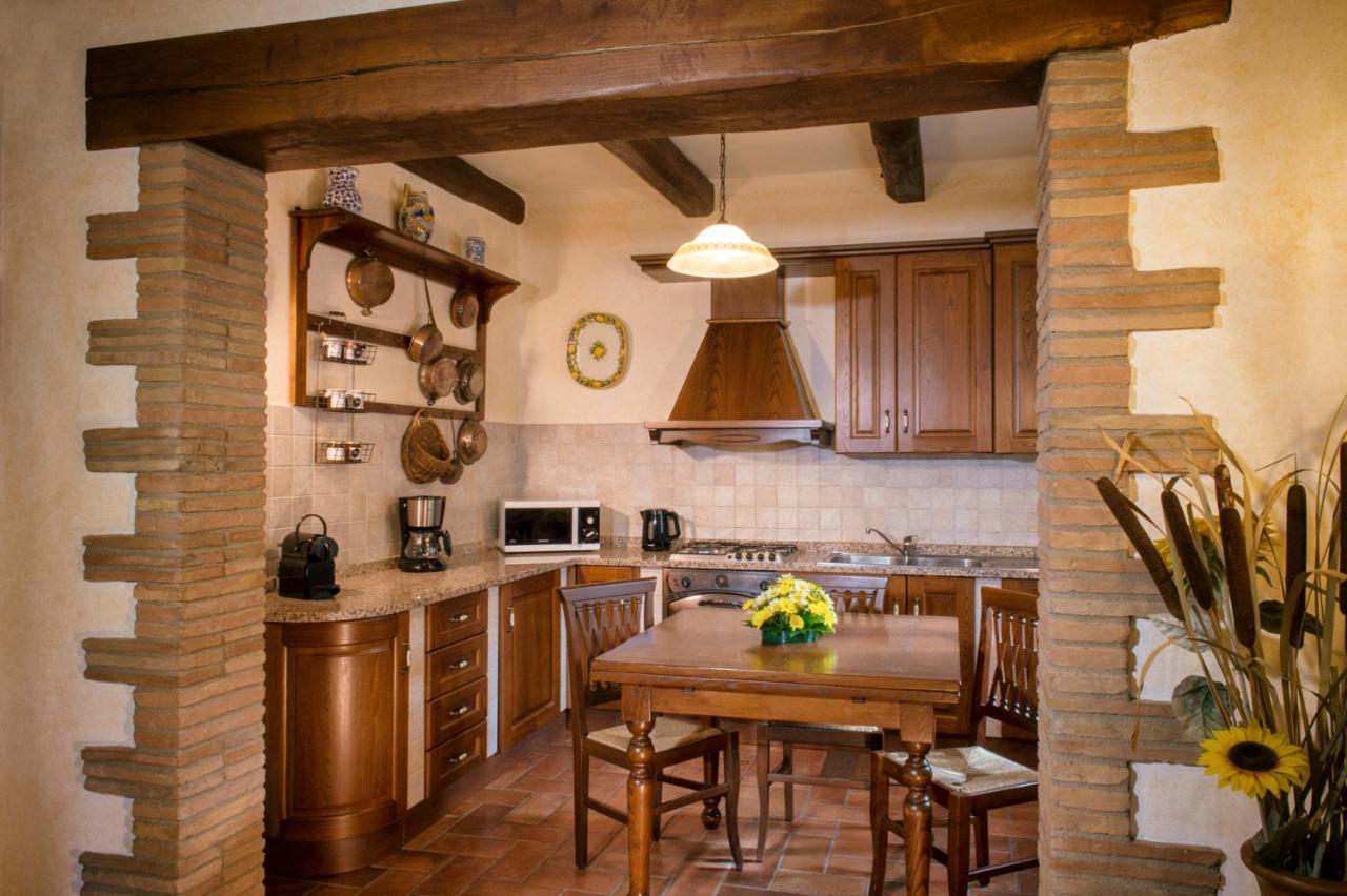 Rocca Di Pierle, Agriturismo Di Charme - Cortona Mercatale  Luaran gambar